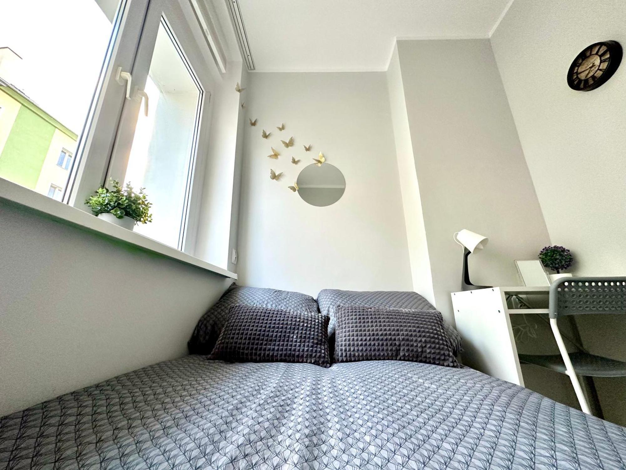 Mmrent Spring Room Гданск Екстериор снимка